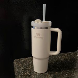 Stanley The Quencher H2.0 Flowstate™ Tumbler 30 OZ